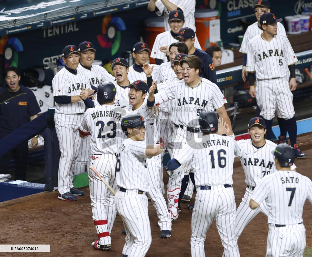 World Baseball Classic: Venezuela vs. Japan