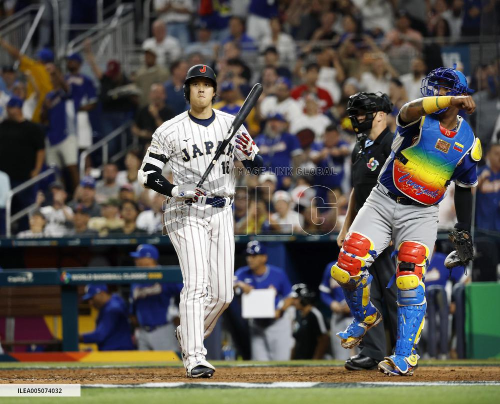 World Baseball Classic: Venezuela vs. Japan