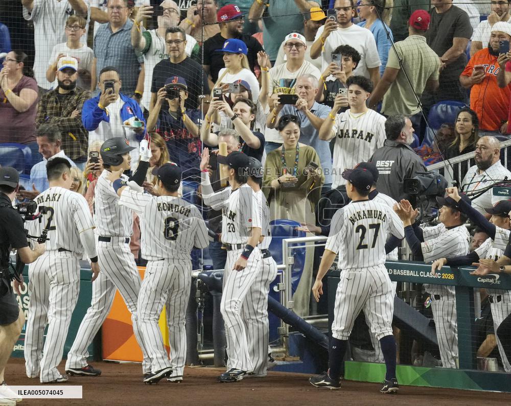 World Baseball Classic: Venezuela vs. Japan