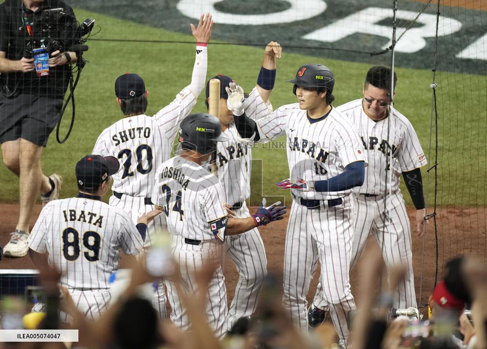 World Baseball Classic: Venezuela vs. Japan