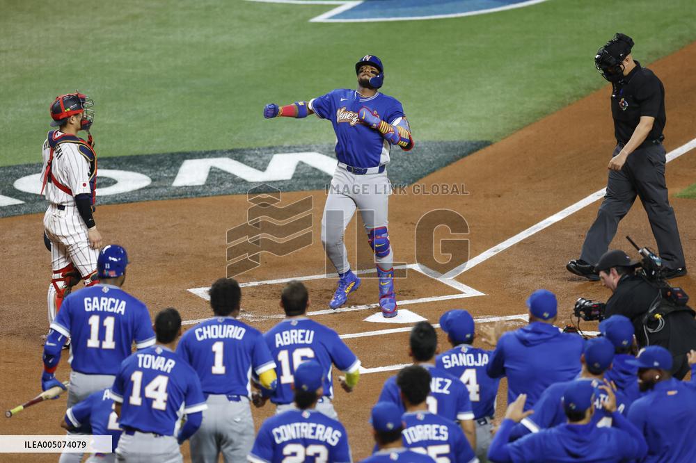 World Baseball Classic: Venezuela vs. Japan