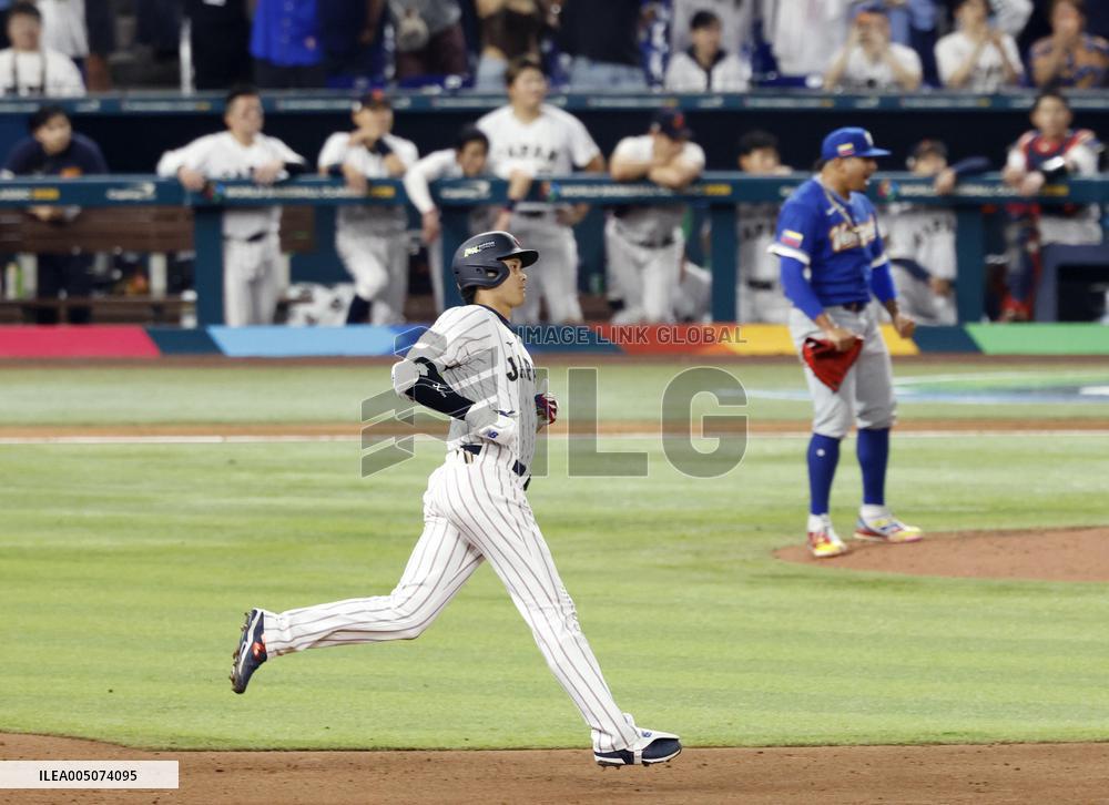 World Baseball Classic: Venezuela vs. Japan