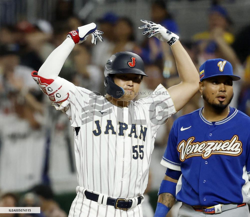 World Baseball Classic: Venezuela vs. Japan