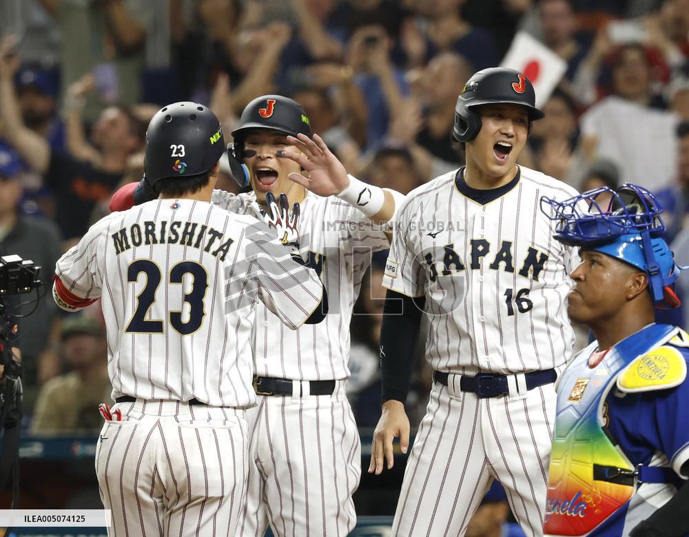 World Baseball Classic: Venezuela vs. Japan