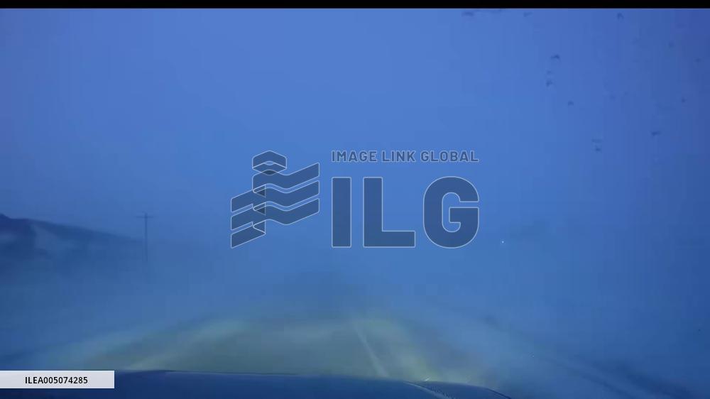 US: Blizzard Slams Iowa With Whiteout Conditions 2