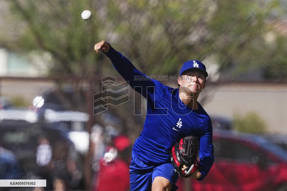 Baseball: MLB spring training