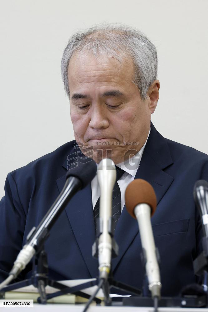Boats capsize in student tour in Okinawa