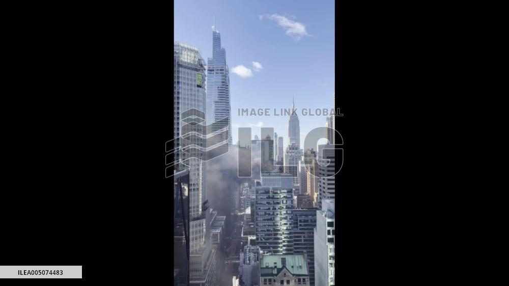 US: Rooftop Fire Breaks Out Near NYC St. Patrick’s Day Parade in Midtown 3