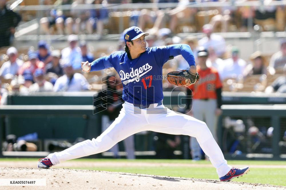 Baseball: MLB spring training