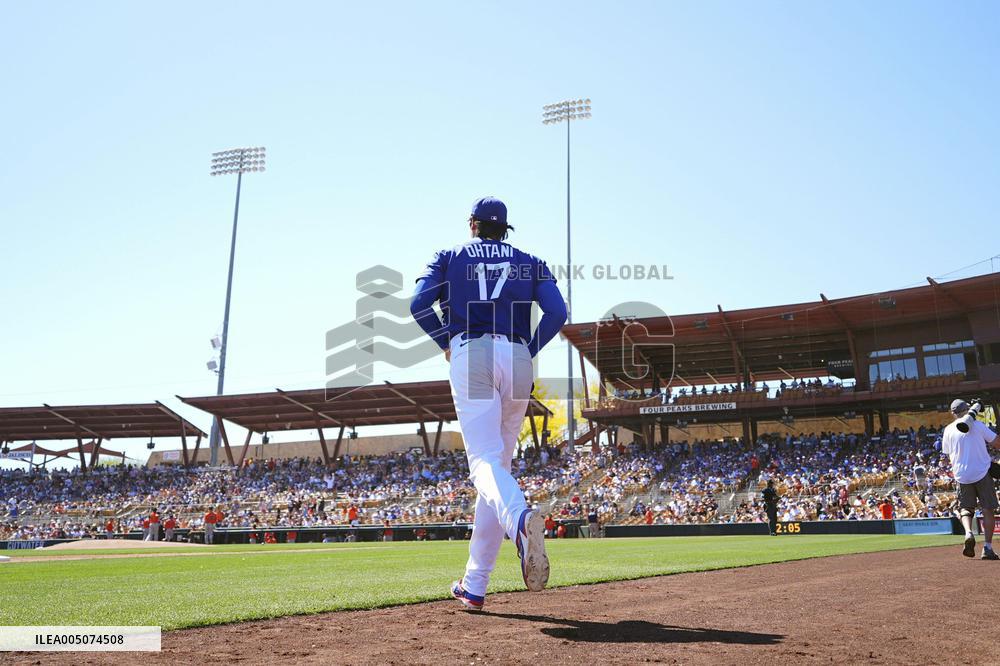 Baseball: MLB spring training