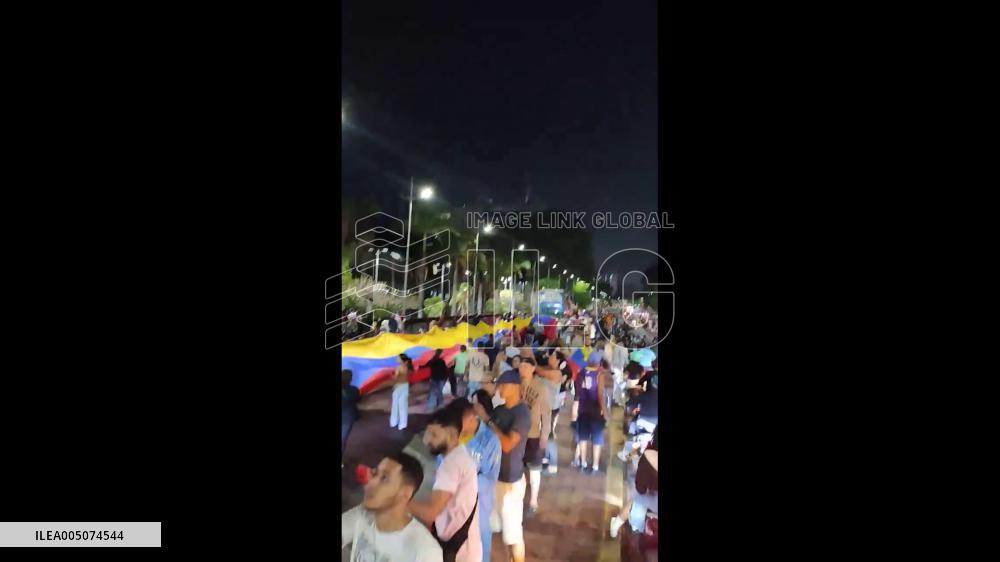 Venezuela: Crowd Floods Caracas Streets to Celebrate WBC Victory