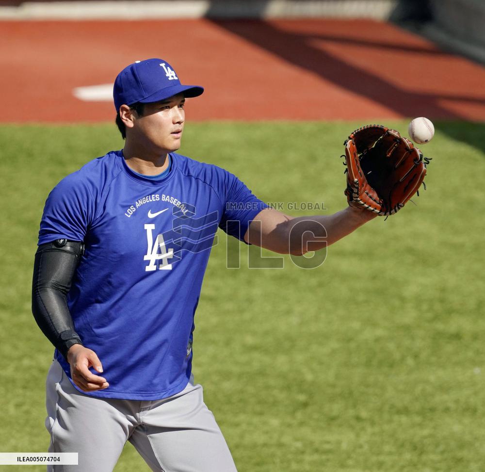 Baseball: MLB preseason game