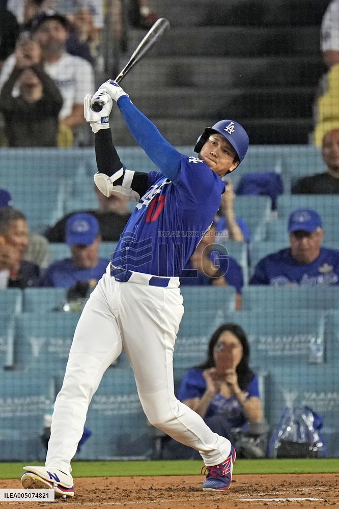 Baseball: MLB preseason game