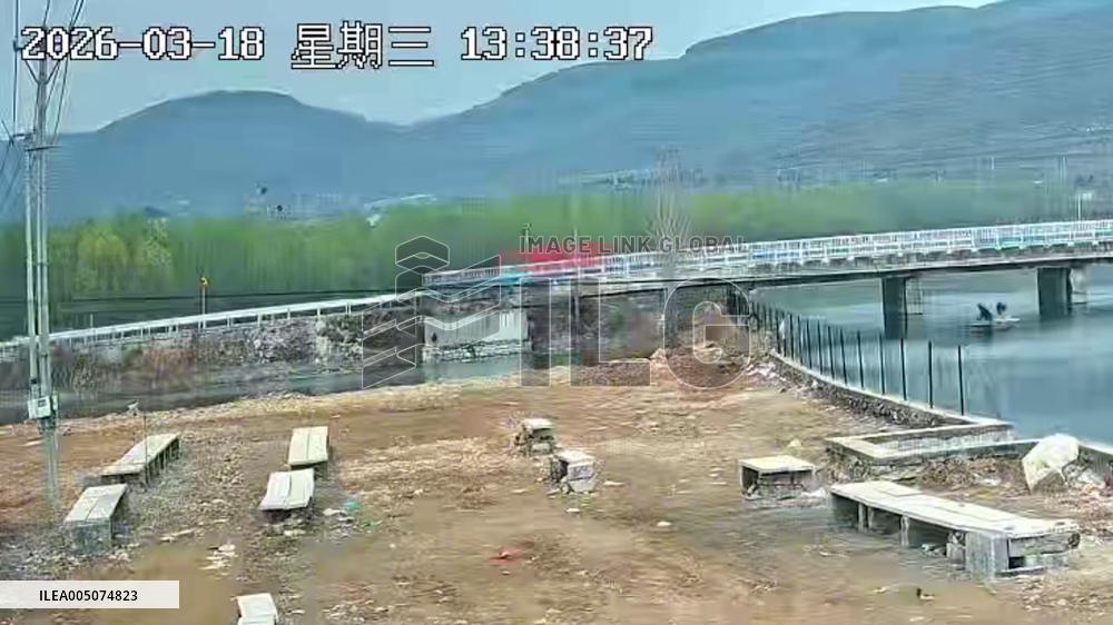 China: One Injured as Bridge Collapses in Shandong After Overloaded Truck Drives Across