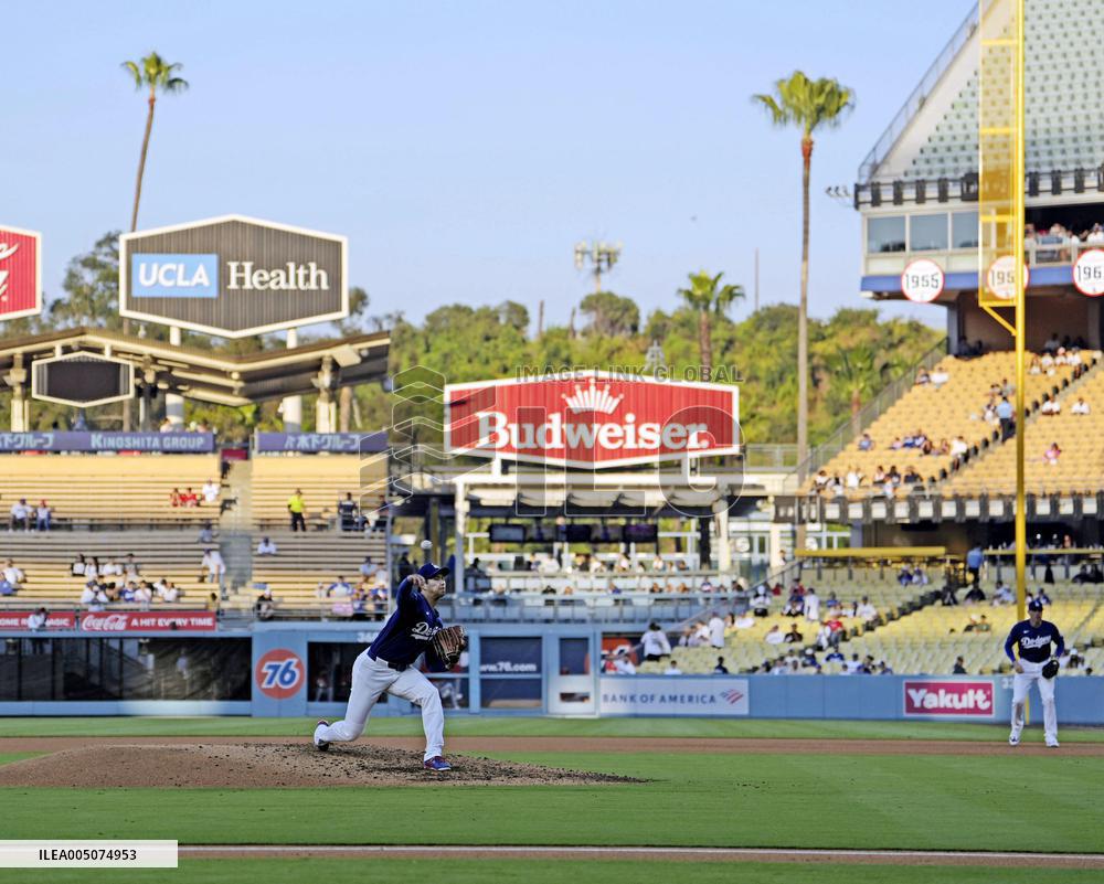 Baseball: MLB preseason game