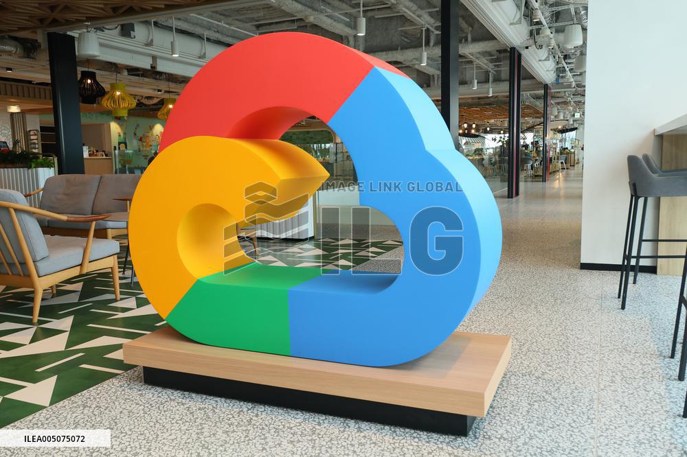 Google Cloud signboard and logo