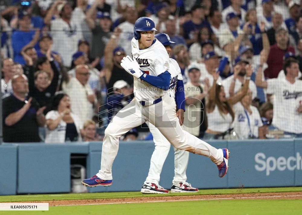 Baseball: Diamondbacks vs. Dodgers