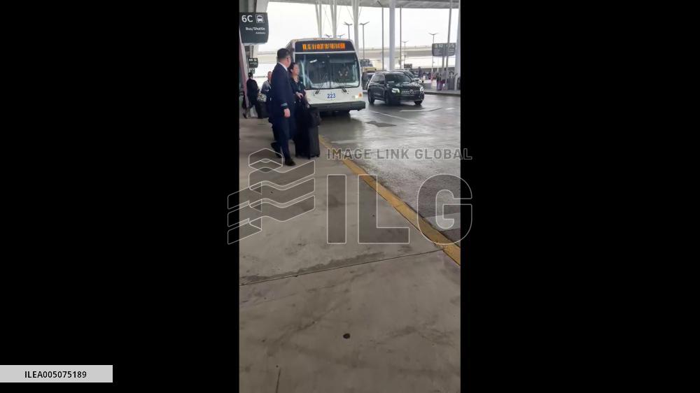 US: TSA Staffing Shortage Causes Hours-Long Security Lines at Houston Airport 2