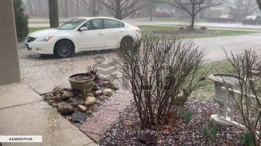 US: Severe Thunderstorms Bring Large Hail, Damaging Winds and Tornado Threat to Midwest