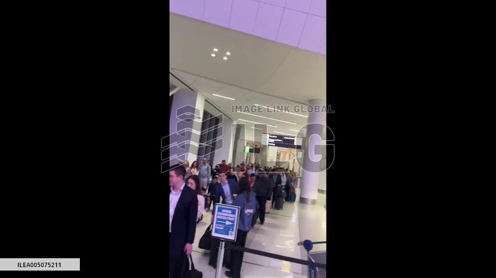 US: TSA Shortage and Runway Closure Worsen Travel Disruptions at LaGuardia Airport