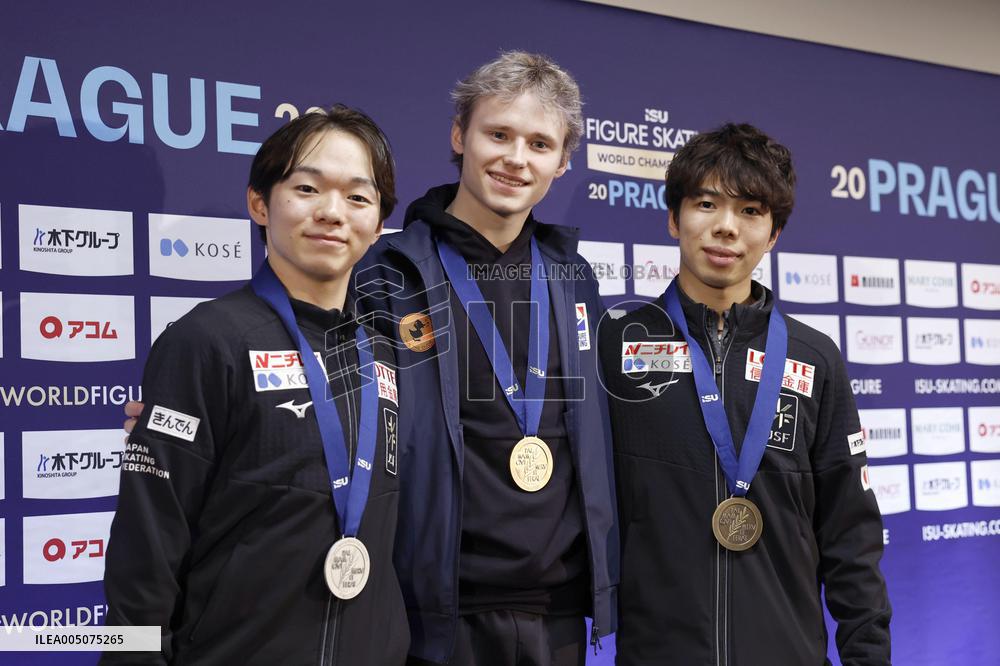 Figure skating: World championships in Prague