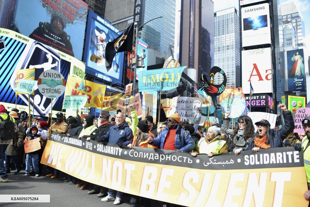 "No Kings" protest in New York