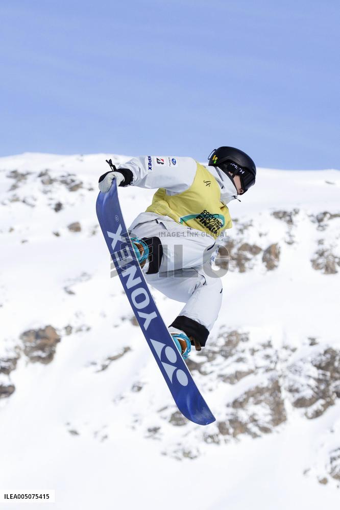 Snowboarding: World Cup in Silvaplana