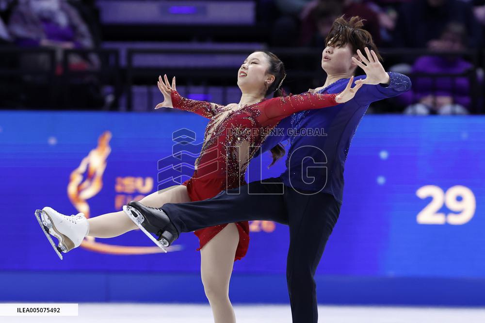 Figure skating: World championships in Prague