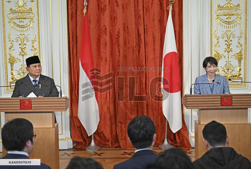 Japanese PM Takaichi and Indonesian President Prabowo