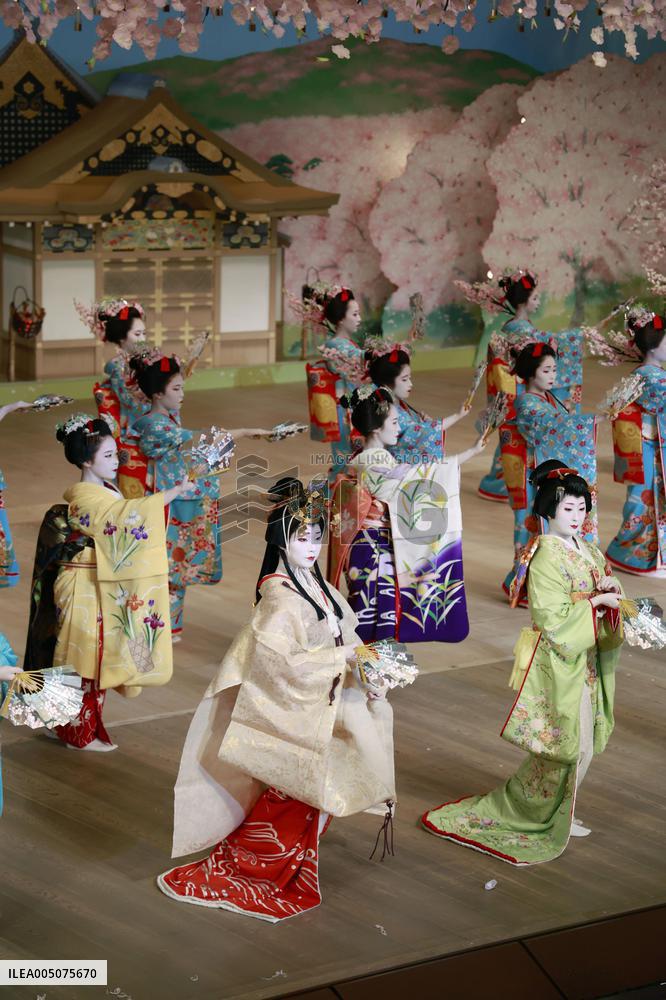 Traditional dance performance in Kyoto
