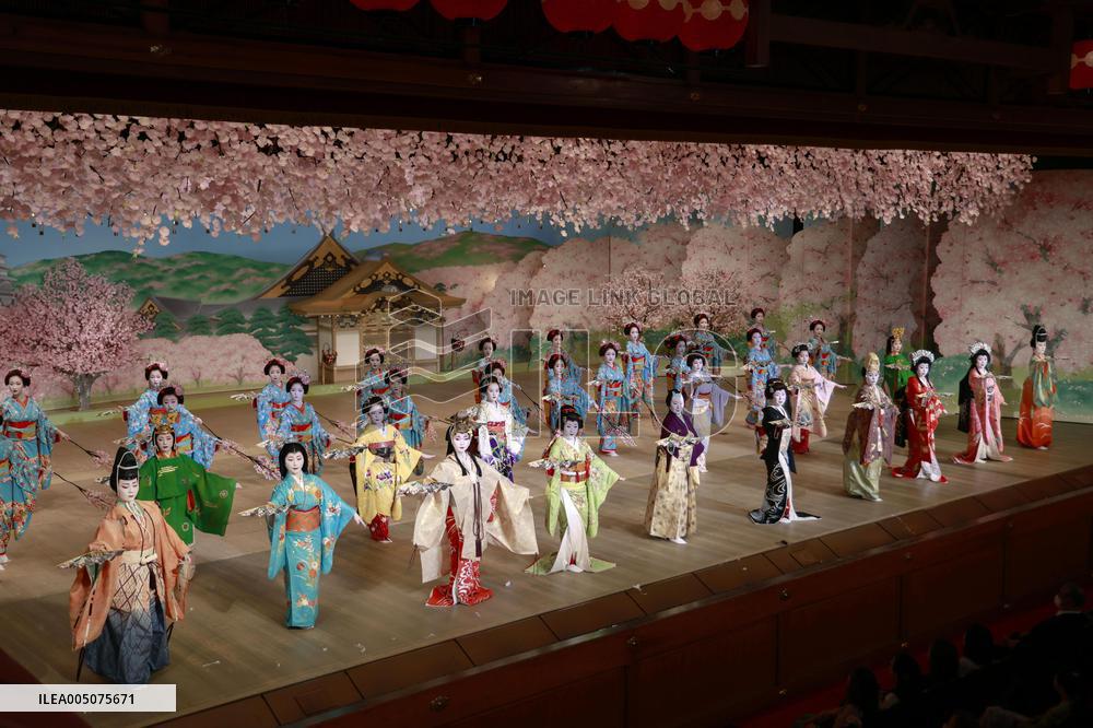 Traditional dance performance in Kyoto