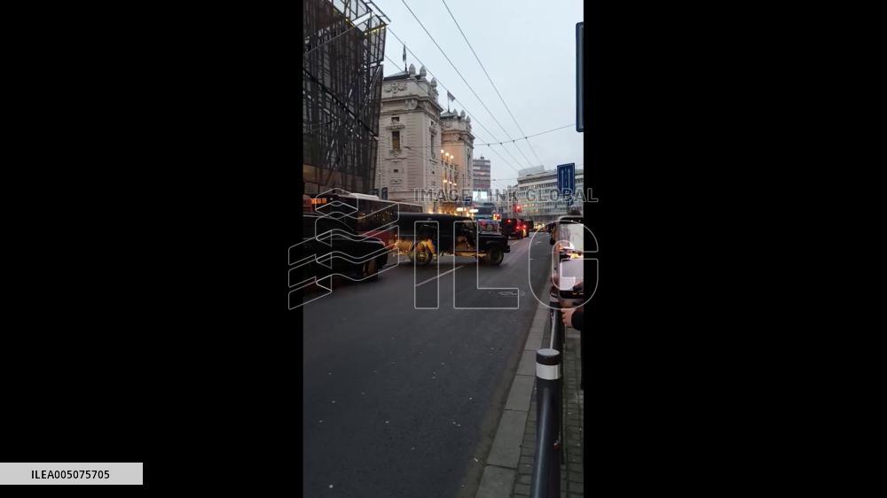 Serbia: Students Clash With Police Over University of Belgrade Raid 2