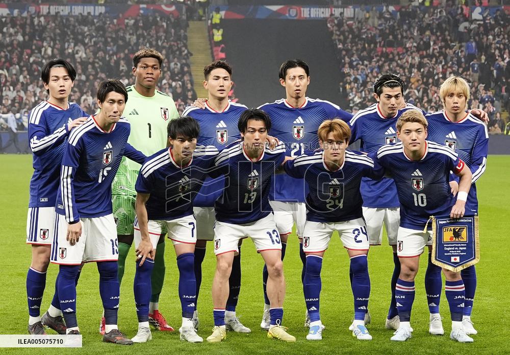 Football: Japan vs. England