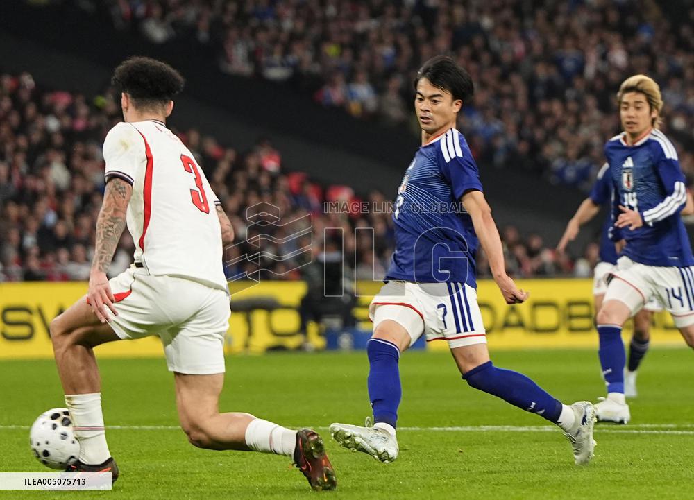 Football: Japan vs. England