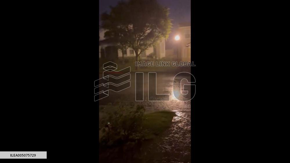 US: Southern California Gets First Rain in Weeks at End of March