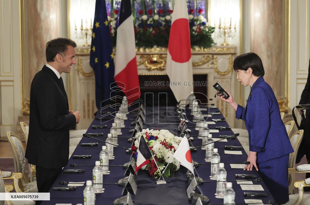 Japan-France summit