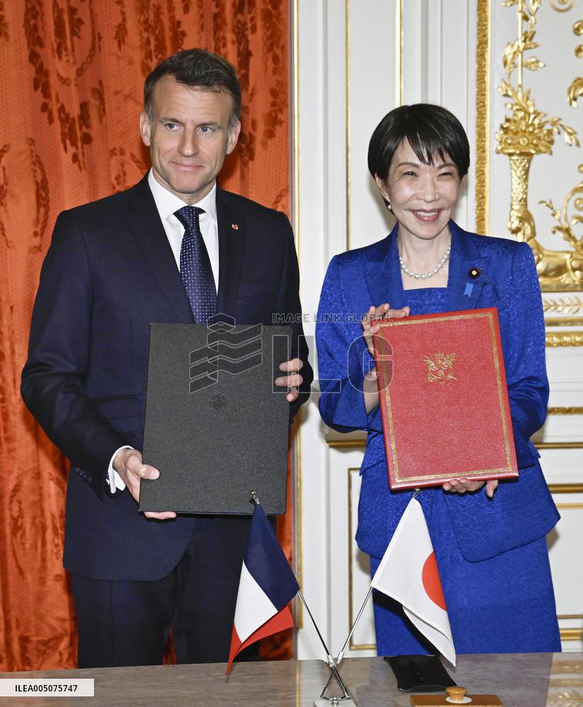 Japan-France summit