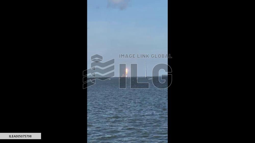 US: Artemis II Launches, Marking First Crewed Lunar Mission in Half Century