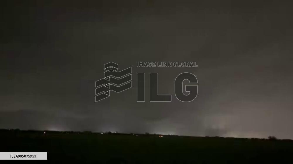 US: Tornado Sirens Blare as Severe Storms Sweep Through Oklahoma