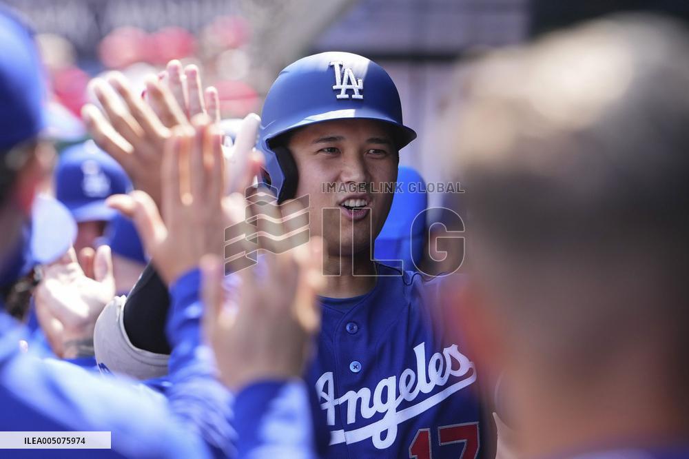 Baseball: Dodgers vs. Nationals
