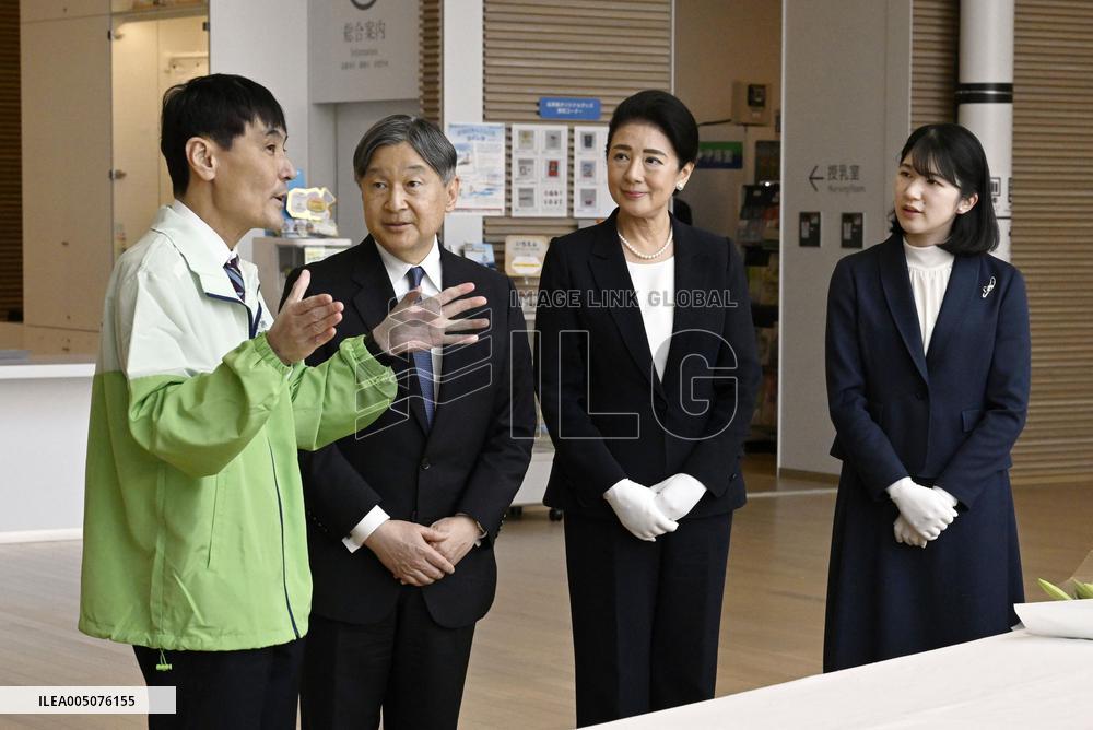 Japan imperial family's trip to Fukushima