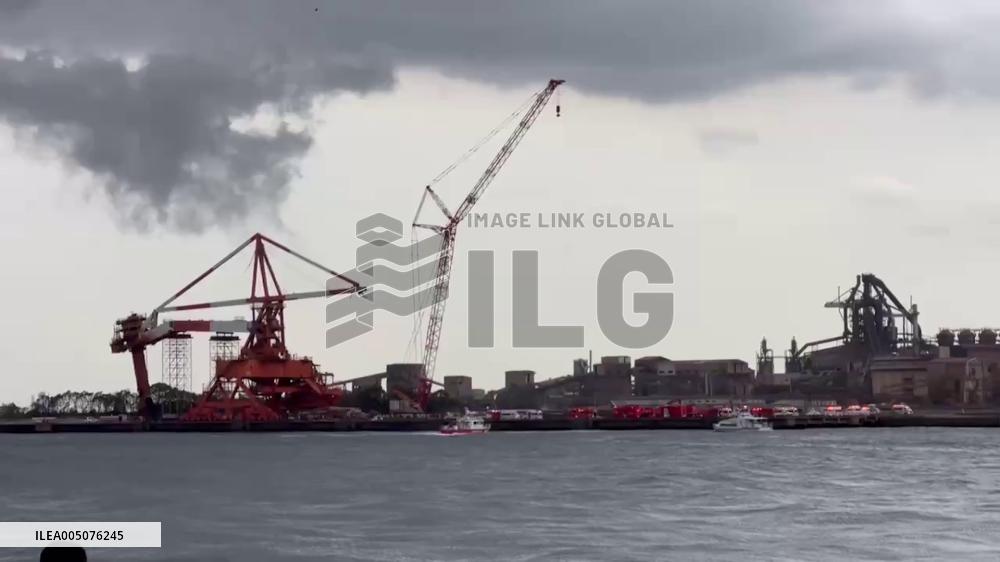 Japan: Scaffold Collapse at JFE Steel Plant in Kawasaki Leaves Three Critical, One Missing