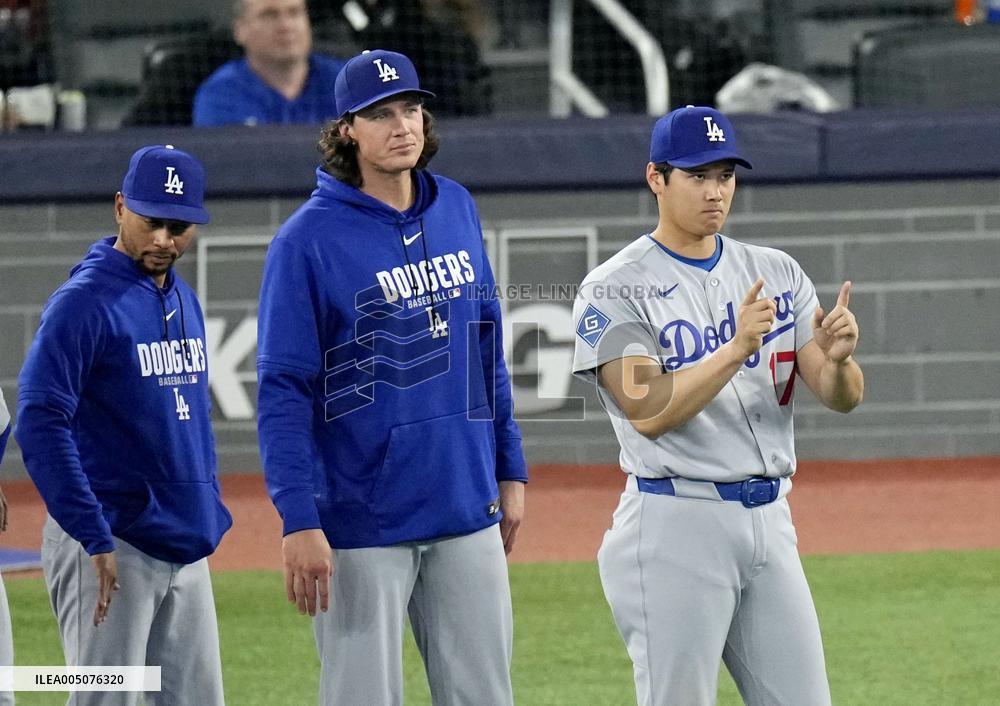 Baseball: Dodgers vs. Blue Jays