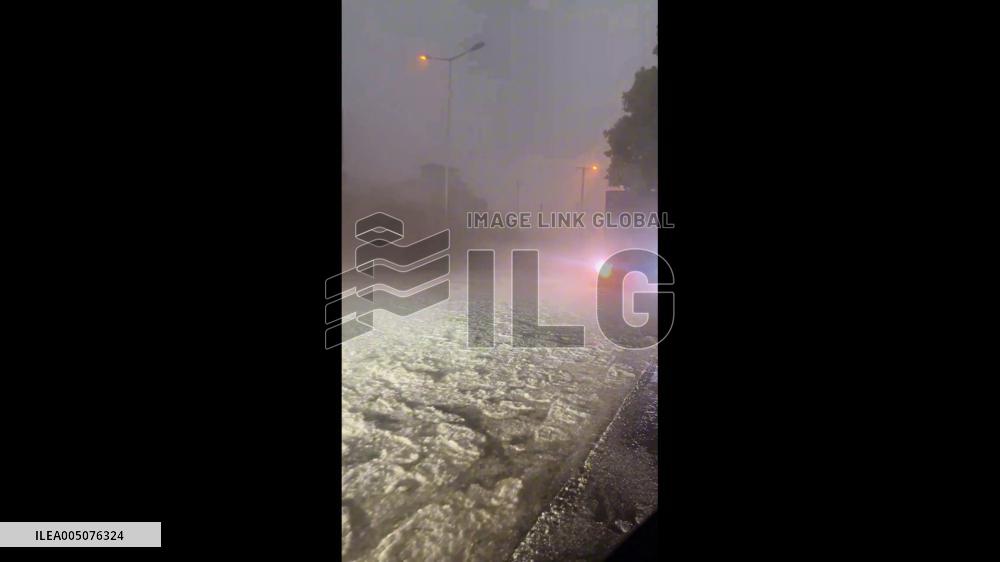 China: Second Hailstorm in Days Blankets Streets of Guiyang in Ice