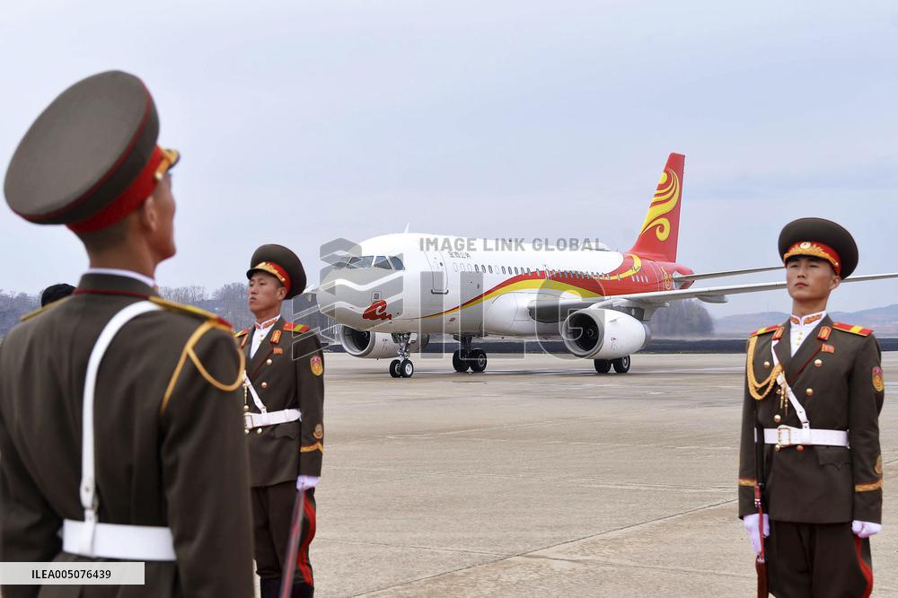 Chinese foreign minister arrives in Pyongyang