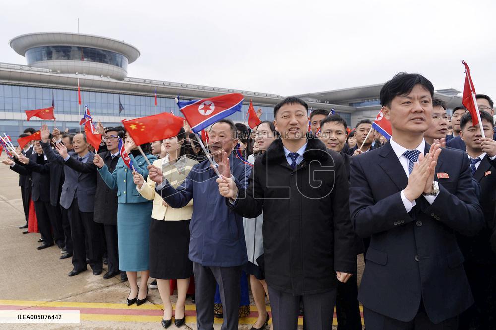 Chinese foreign minister arrives in Pyongyang
