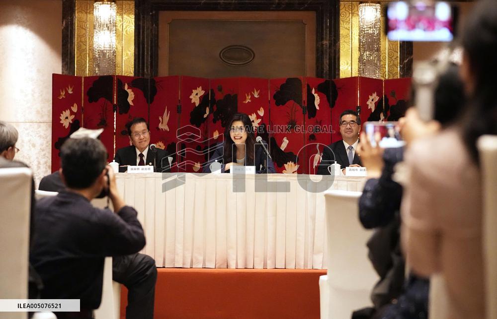 Taiwan opposition leader Cheng meets with Xi