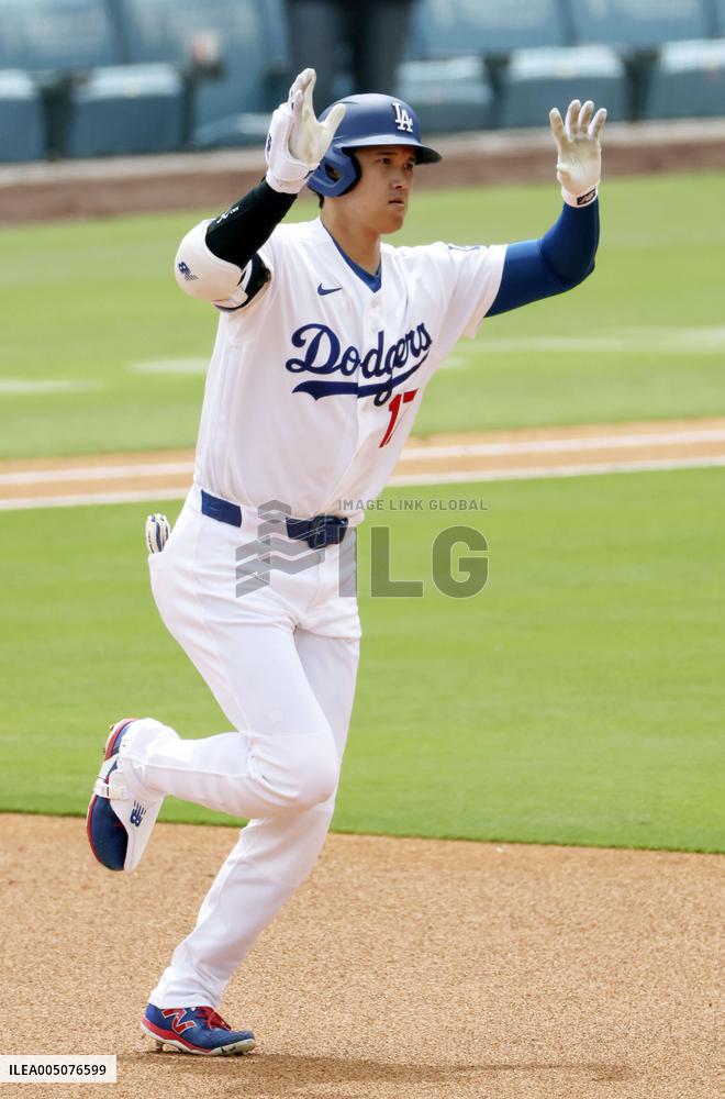 Baseball: Rangers vs. Dodgers