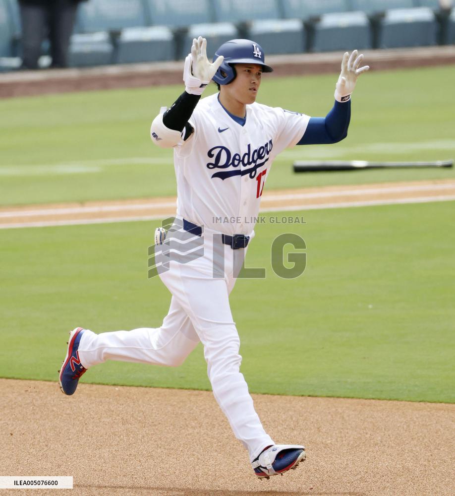 Baseball: Rangers vs. Dodgers