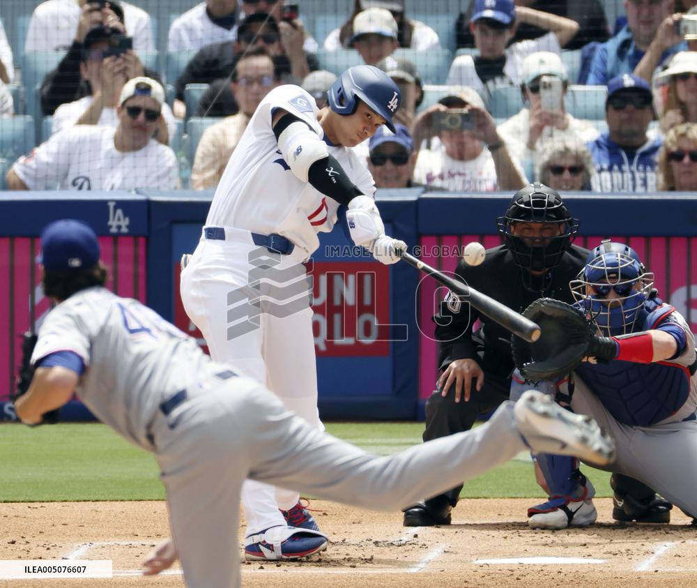 Baseball: Rangers vs. Dodgers